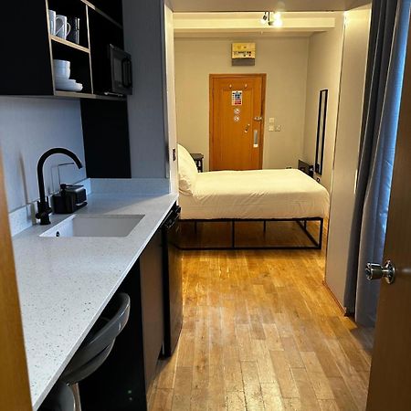 לונדון Fb1-Spacious Basement Studio Flat Fits 2- Near Hyde Park מראה חיצוני תמונה
